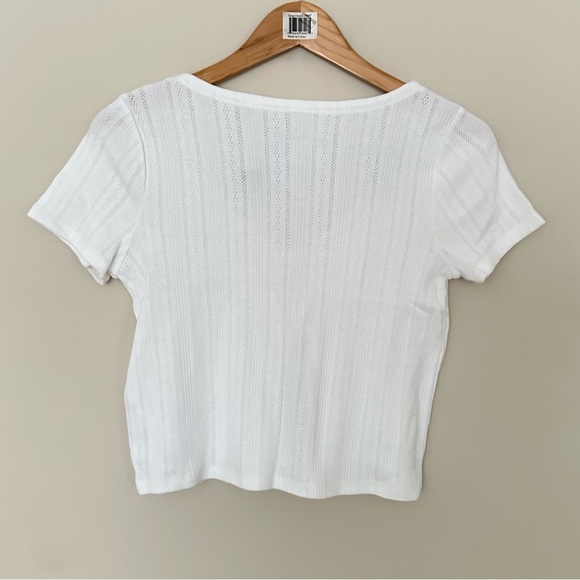NWOT Hollister White Tie Front Crop T-shirt Top - Picture 6 of 7